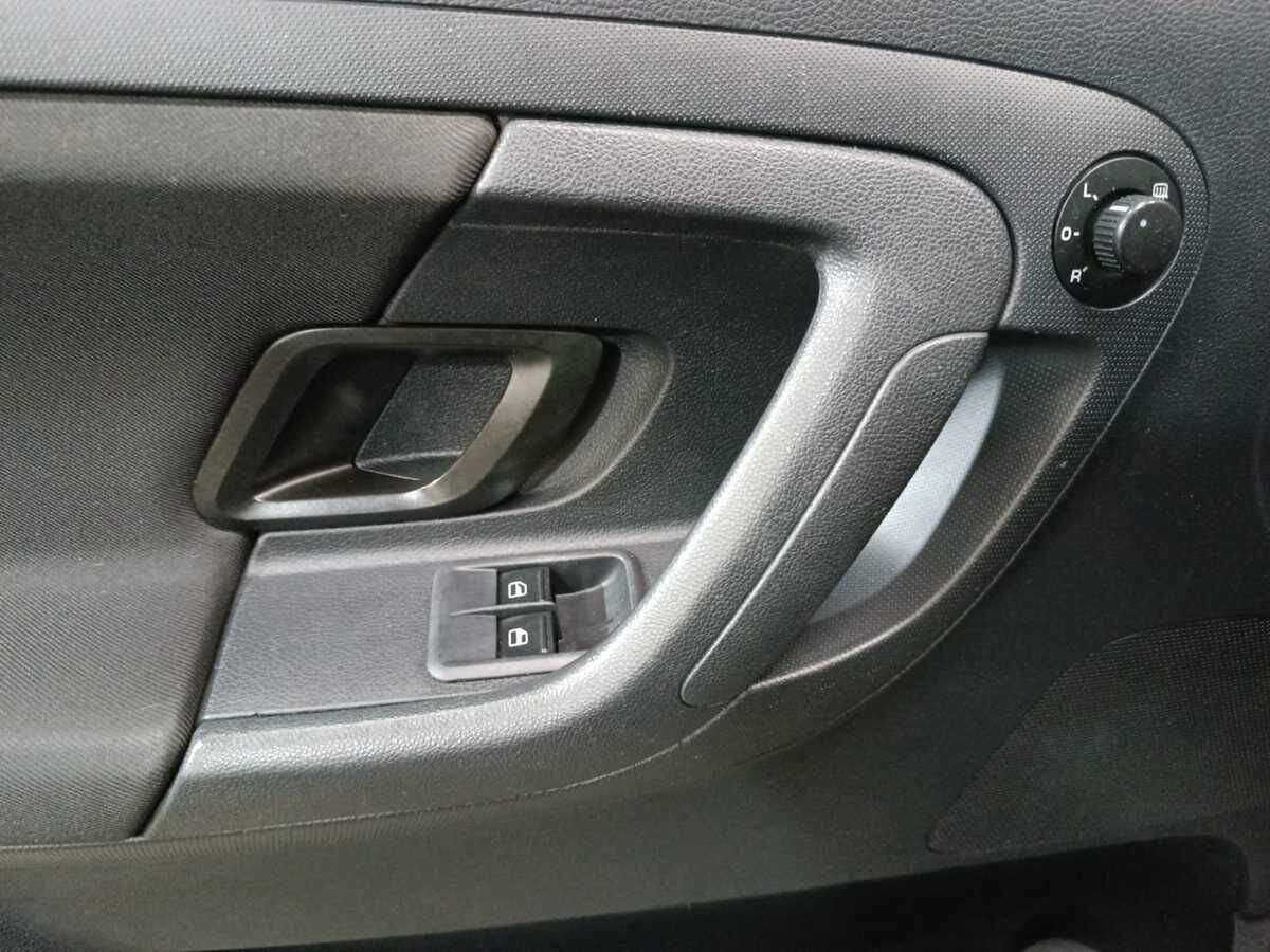 Skoda Fabia, 2010 Фото №15