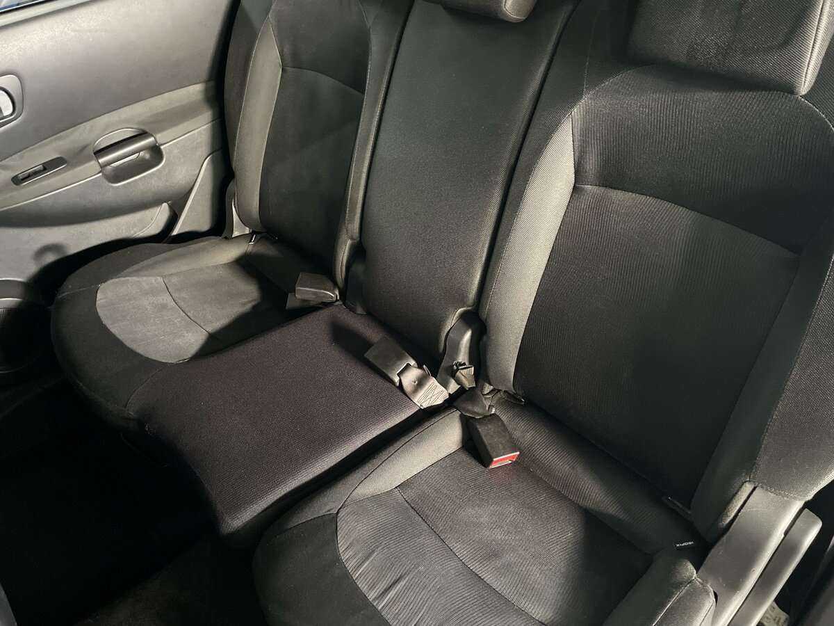 Nissan Qashqai+2, 2011 Фото №16