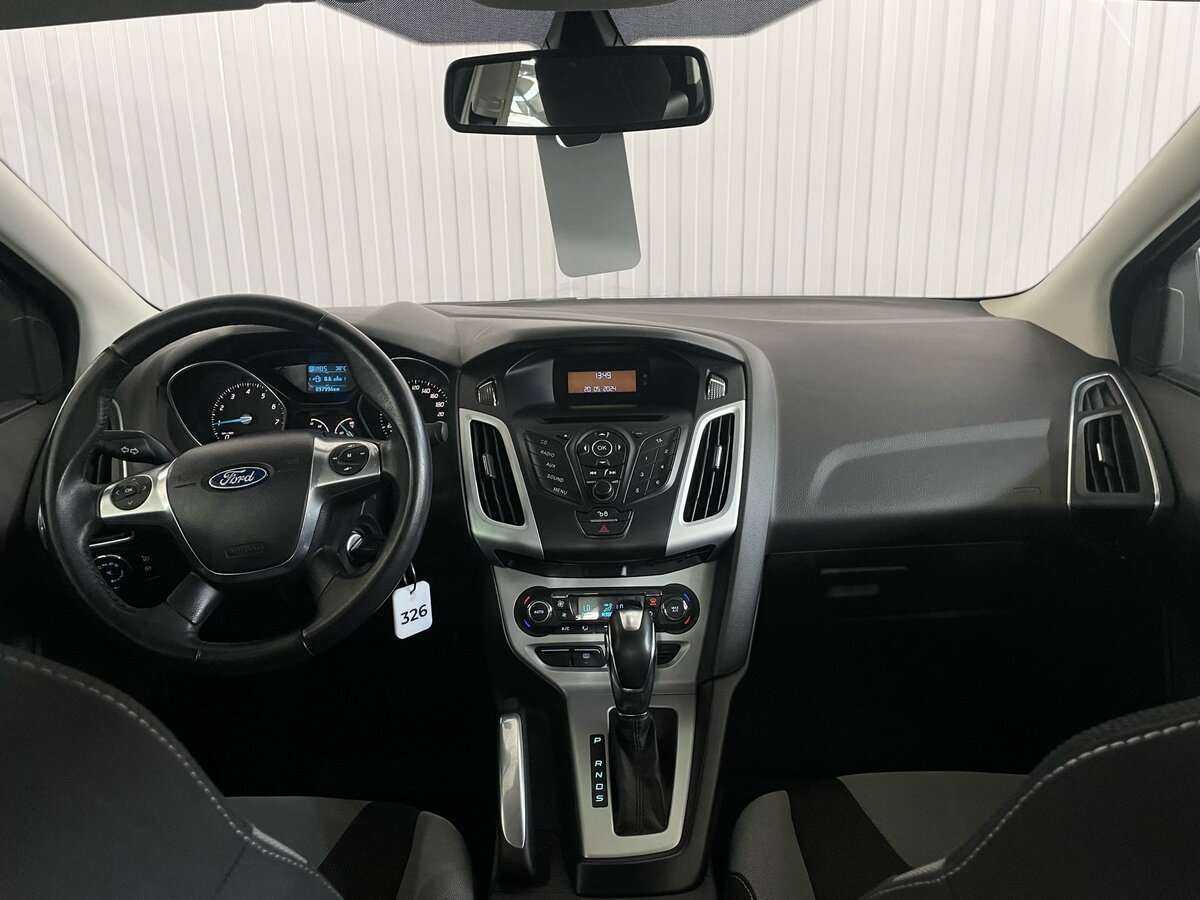 Ford Focus, 2011 Фото №9