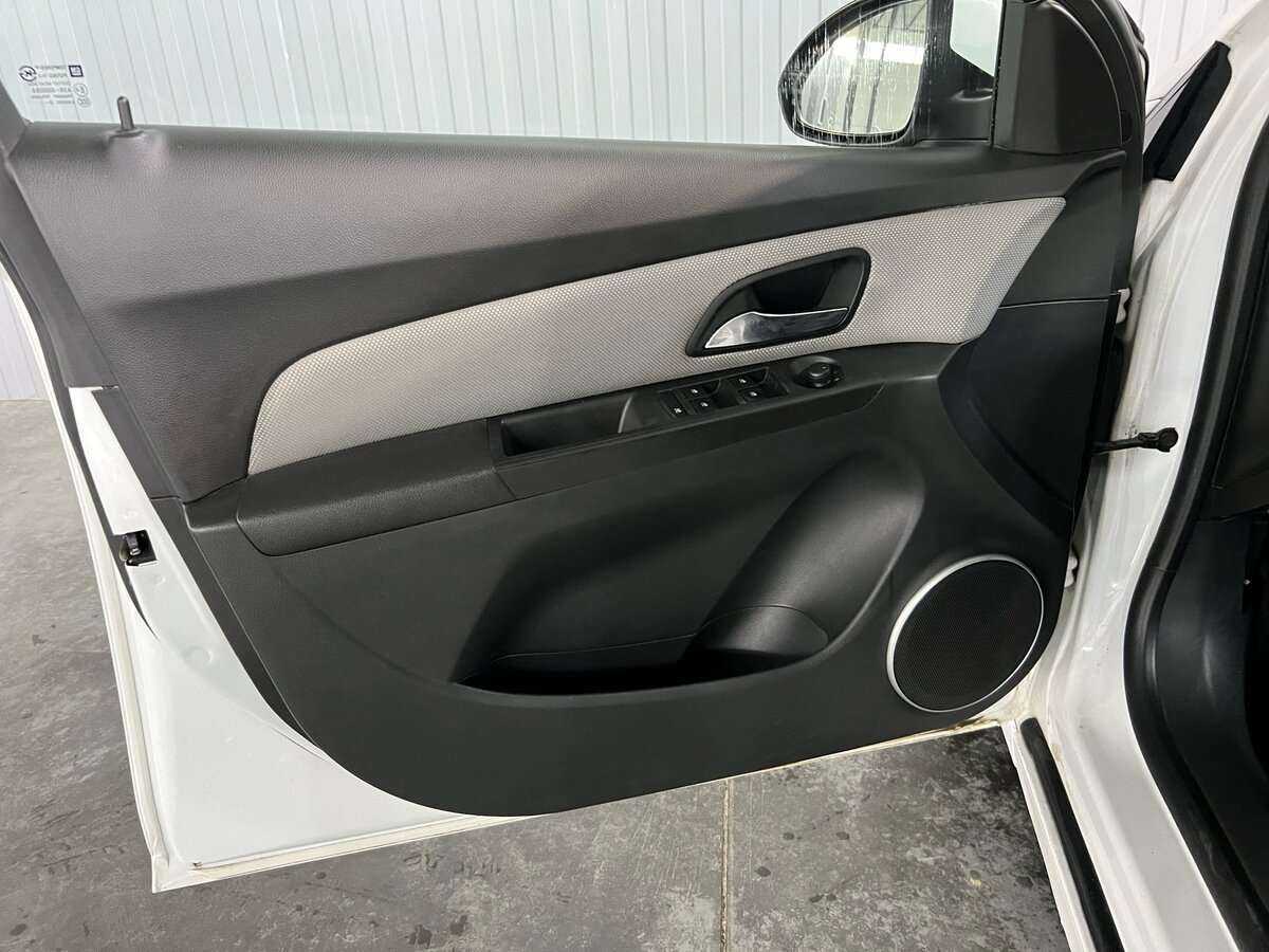 Chevrolet Cruze, 2013 Фото №9