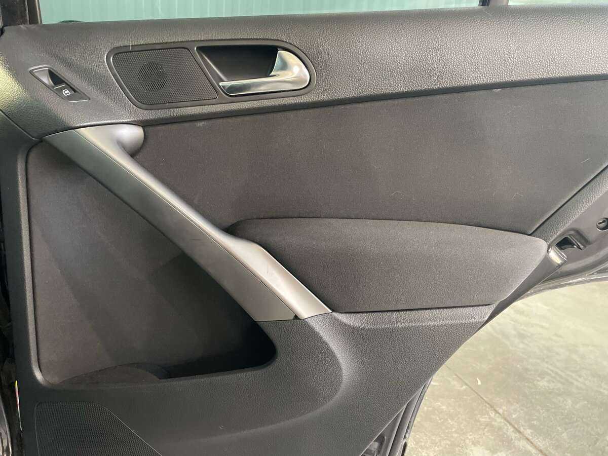 Volkswagen Tiguan, 2008 Фото №22