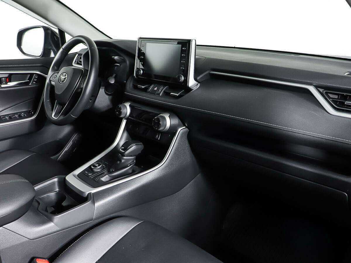 Toyota RAV4, 2021 Фото №9