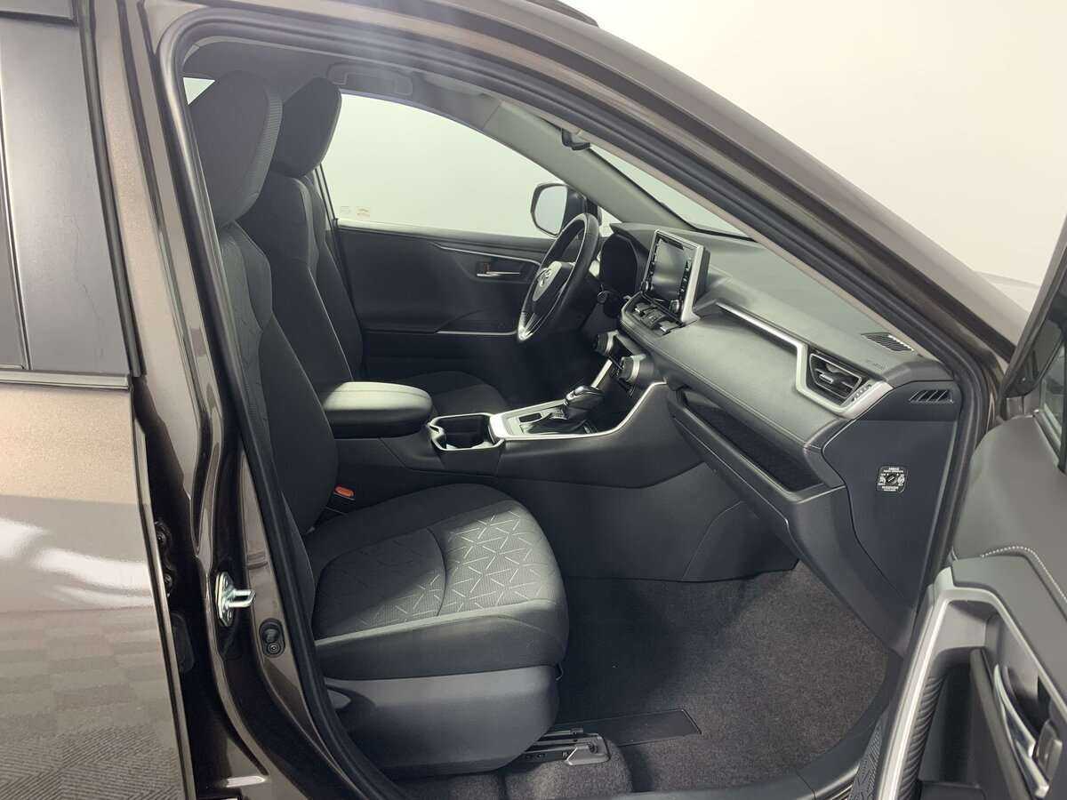 Toyota RAV4, 2021 Фото №23