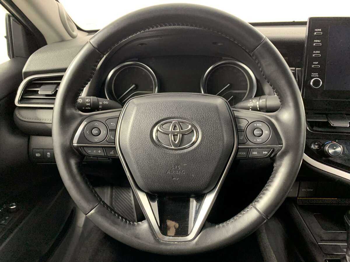 Toyota Camry, 2021 Фото №11