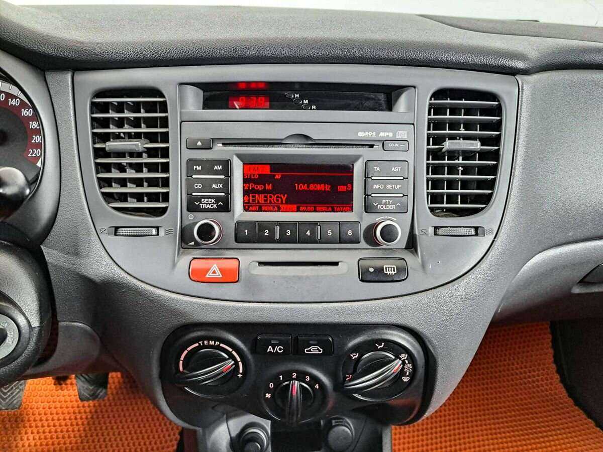 Kia Rio, 2011 Фото №13