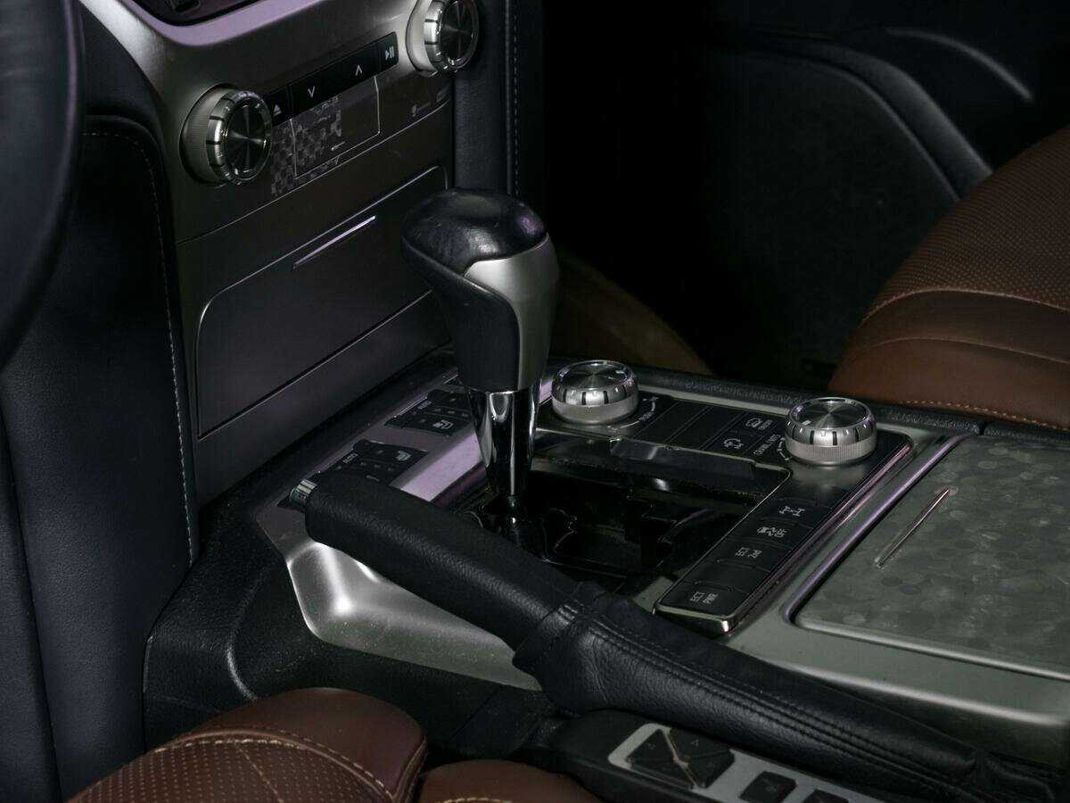 Toyota Land Cruiser, 2015 Фото №18