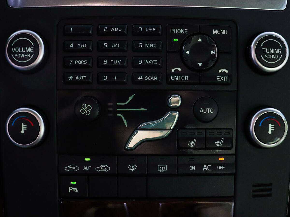 Volvo S80, 2010 Фото №13