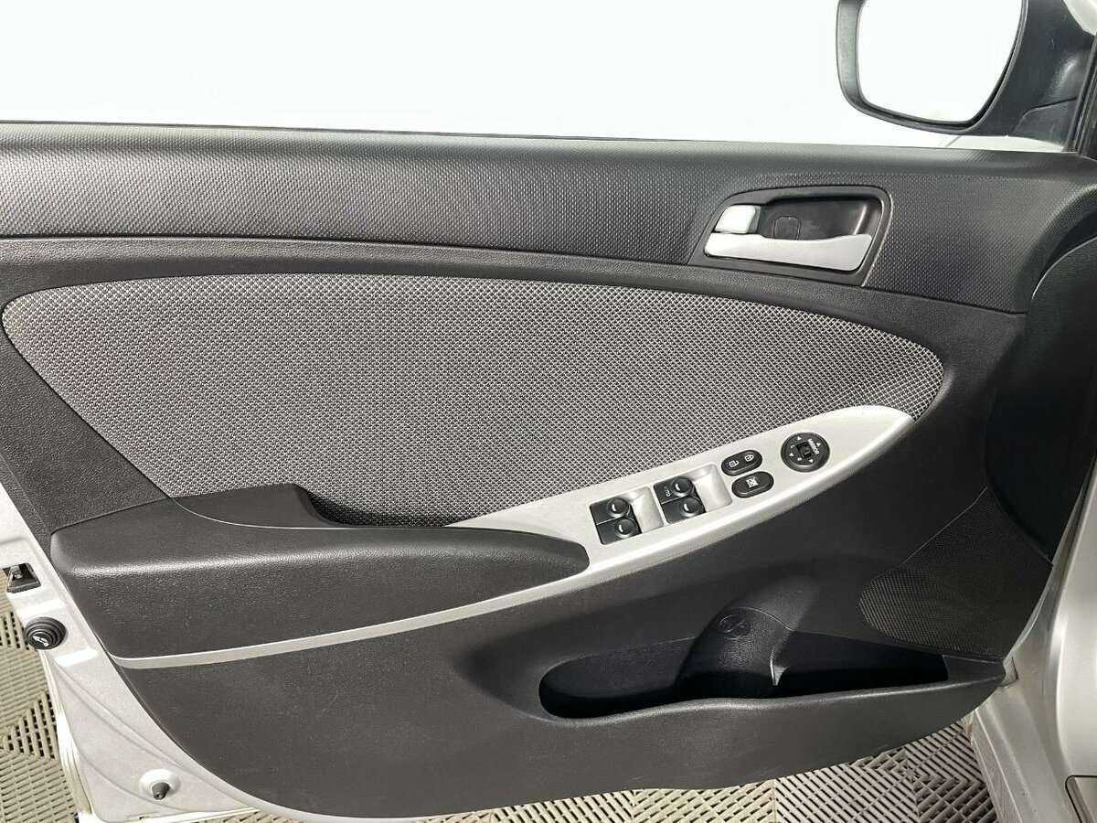 Hyundai Solaris, 2014 - 184 610 км. | Фото №8