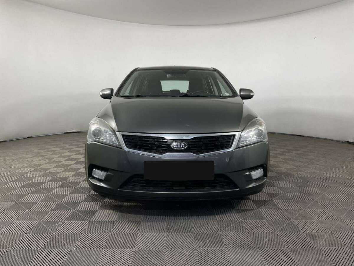 Kia Ceed, 2011 - 180 000 км. | Фото №2