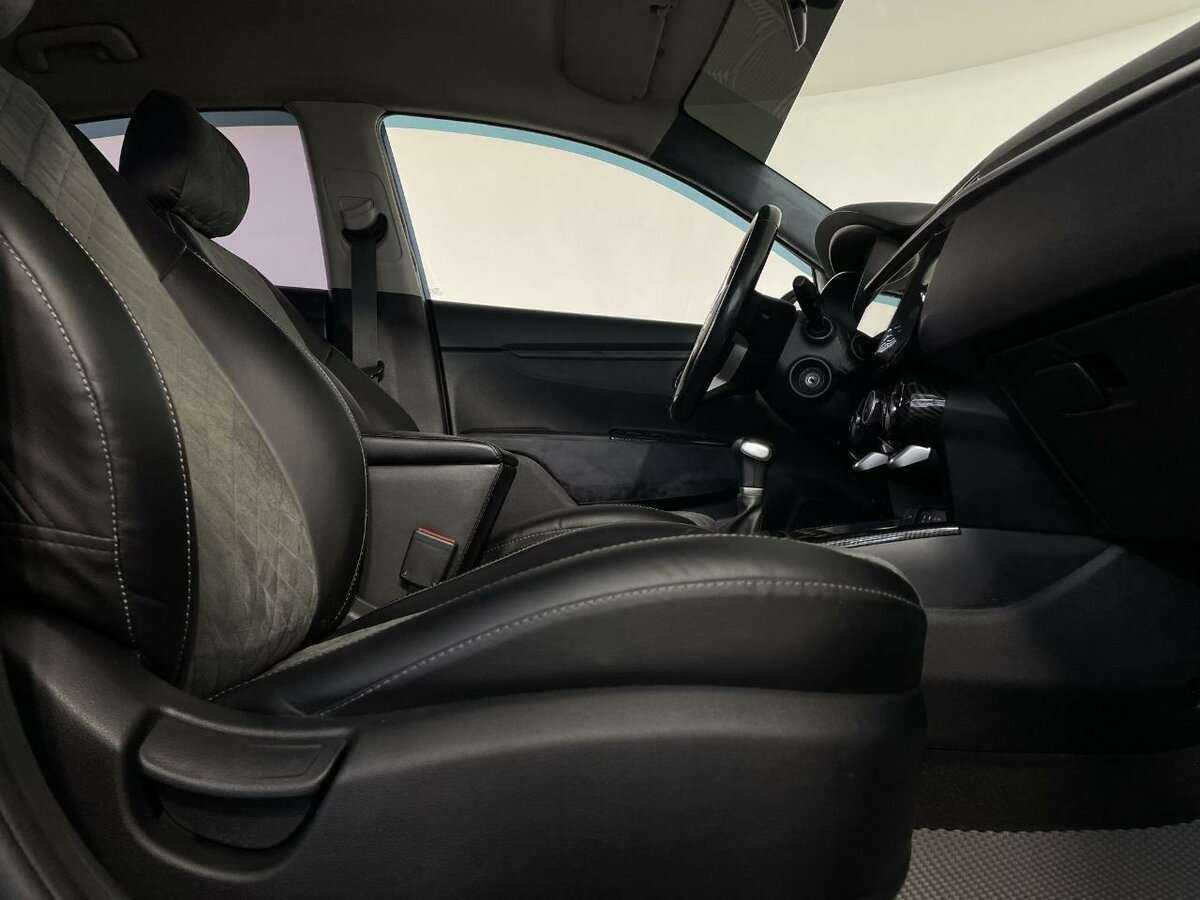 Kia Rio, 2017 Фото №14