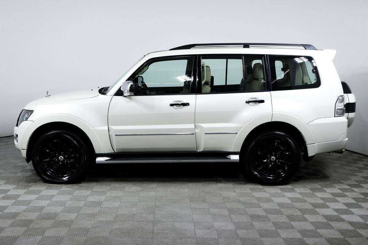 Mitsubishi Pajero, 2019 - 35 250 км. | Фото №8