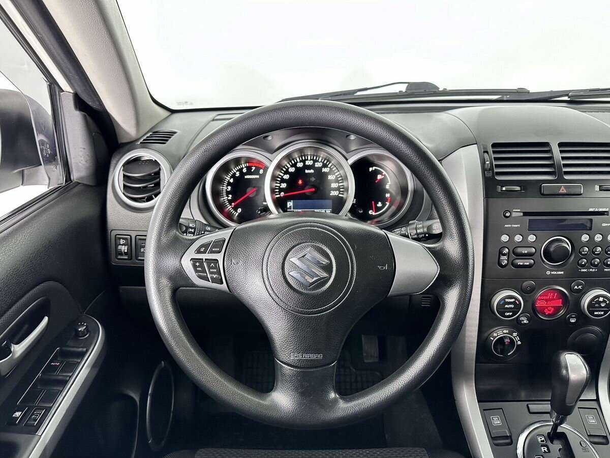 Suzuki Grand Vitara, 2011 Фото №10