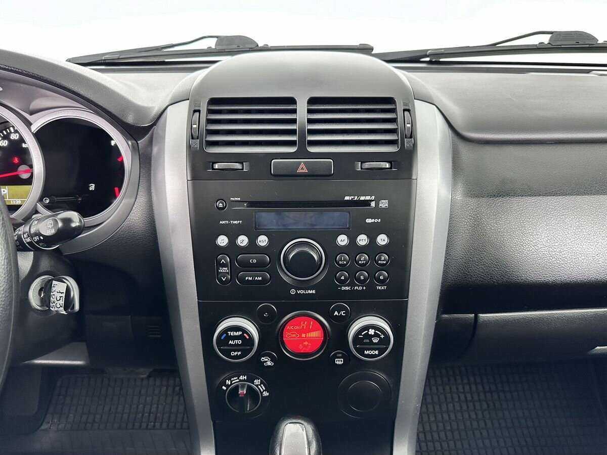 Suzuki Grand Vitara, 2011 Фото №12