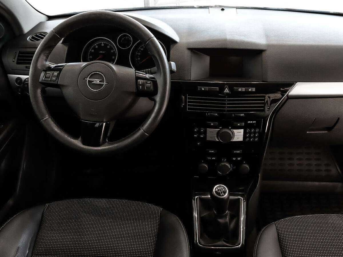 Opel Astra GTC, 2008 Фото №12