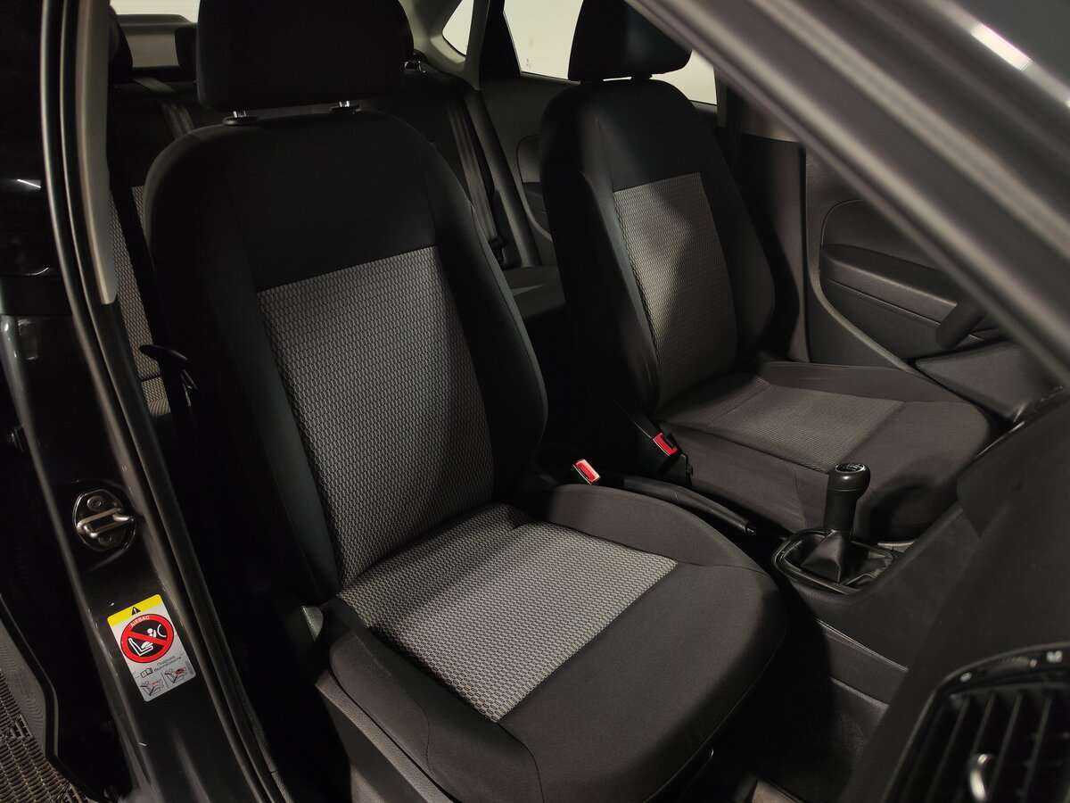 Volkswagen Polo, 2011 Фото №9