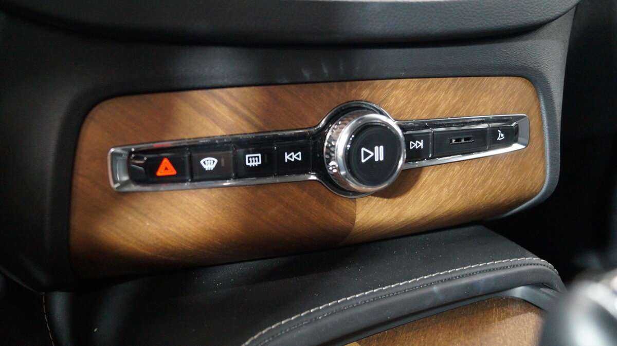 Volvo XC90, 2019 Фото №20