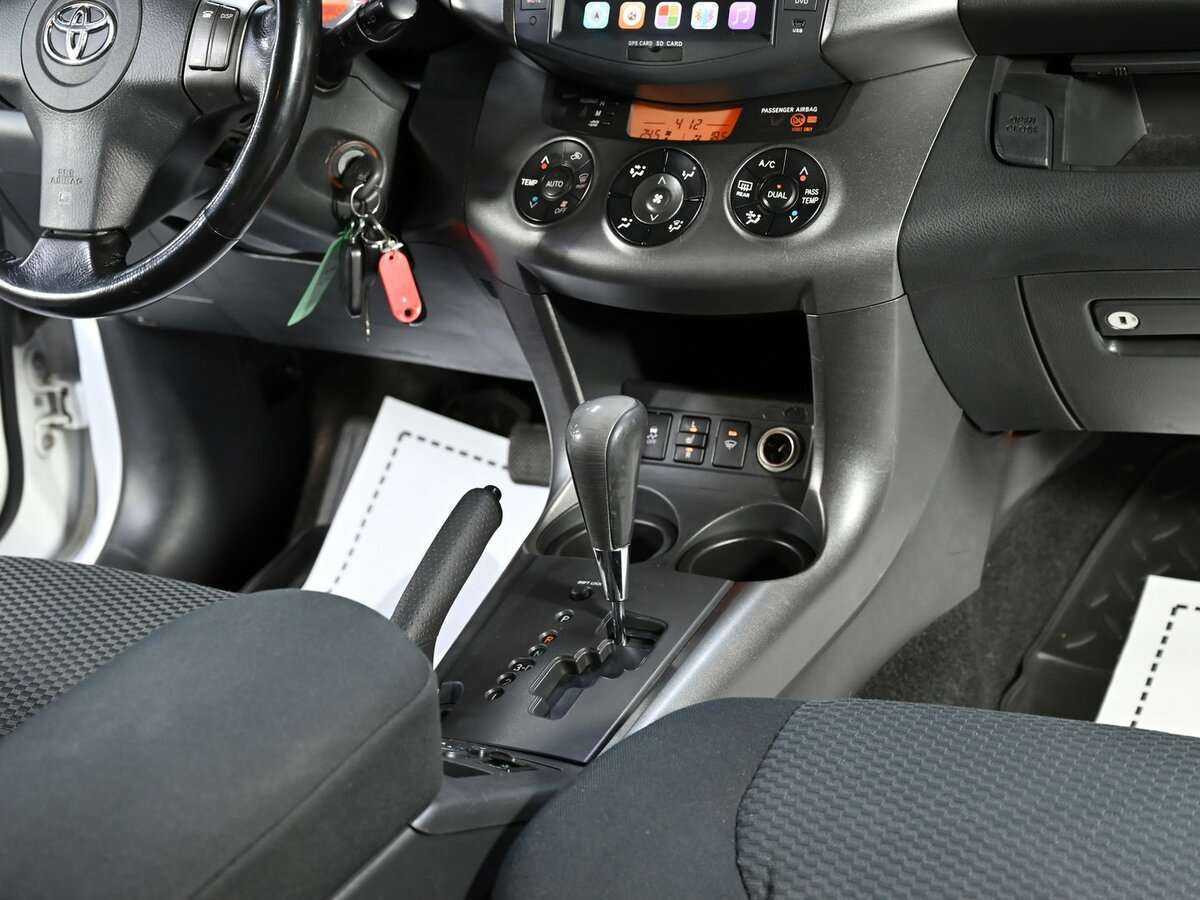 Toyota RAV4, 2009 Фото №10