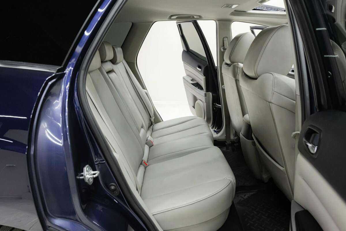 Mazda CX-7, 2011 Фото №16
