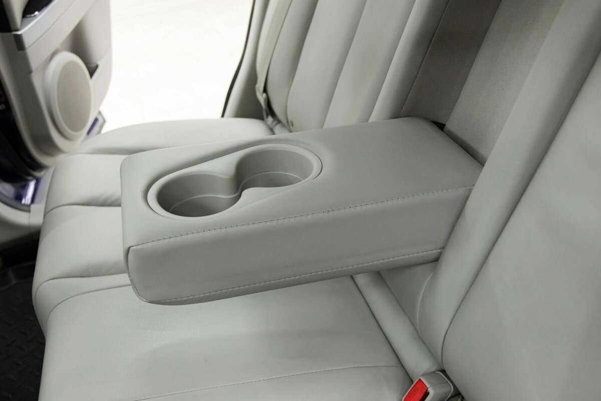 Mazda CX-7, 2011 Фото №18