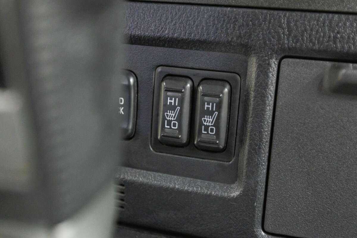 Mitsubishi Pajero, 2011 Фото №18