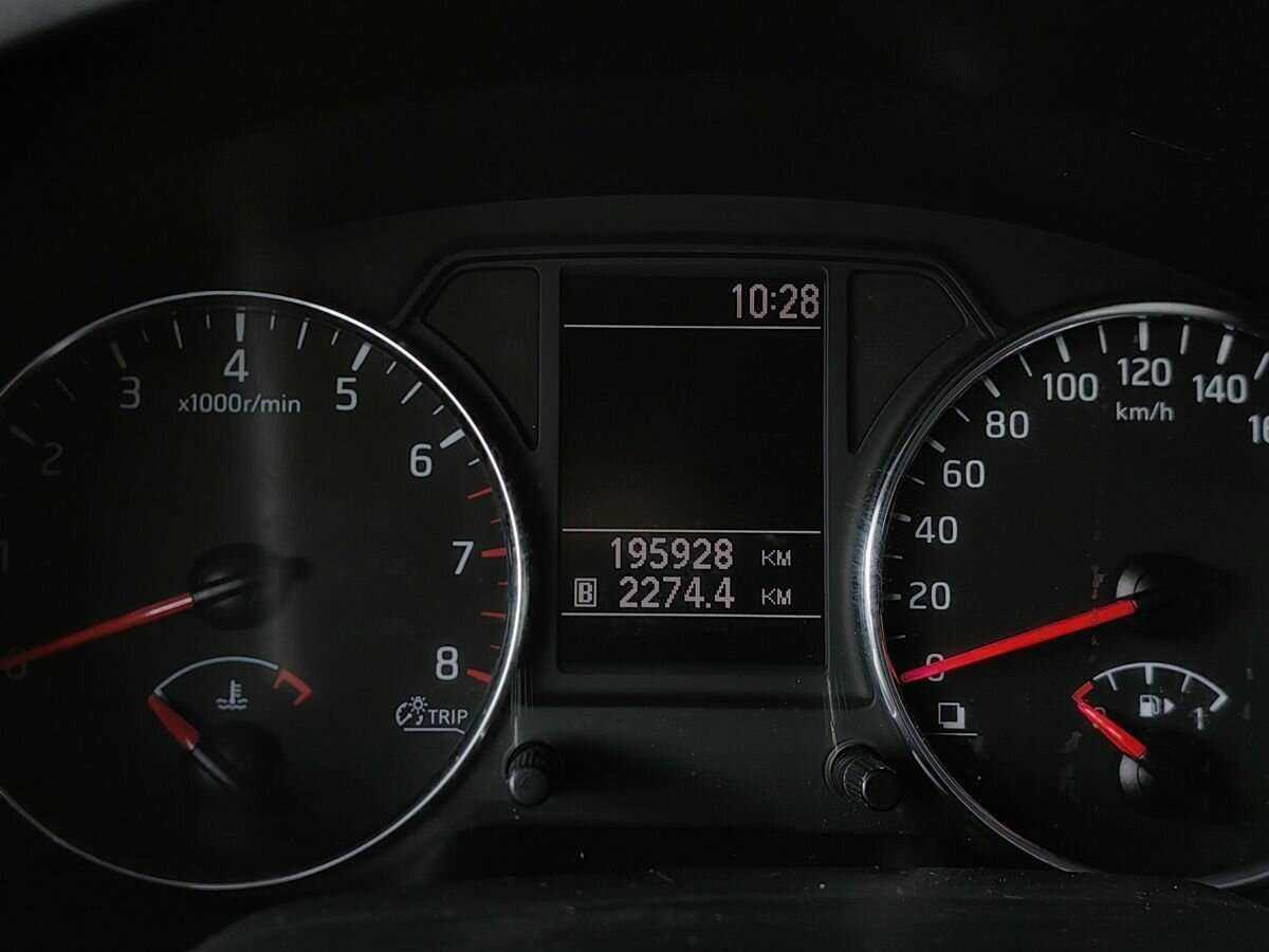 Nissan X-Trail, 2011 Фото №16