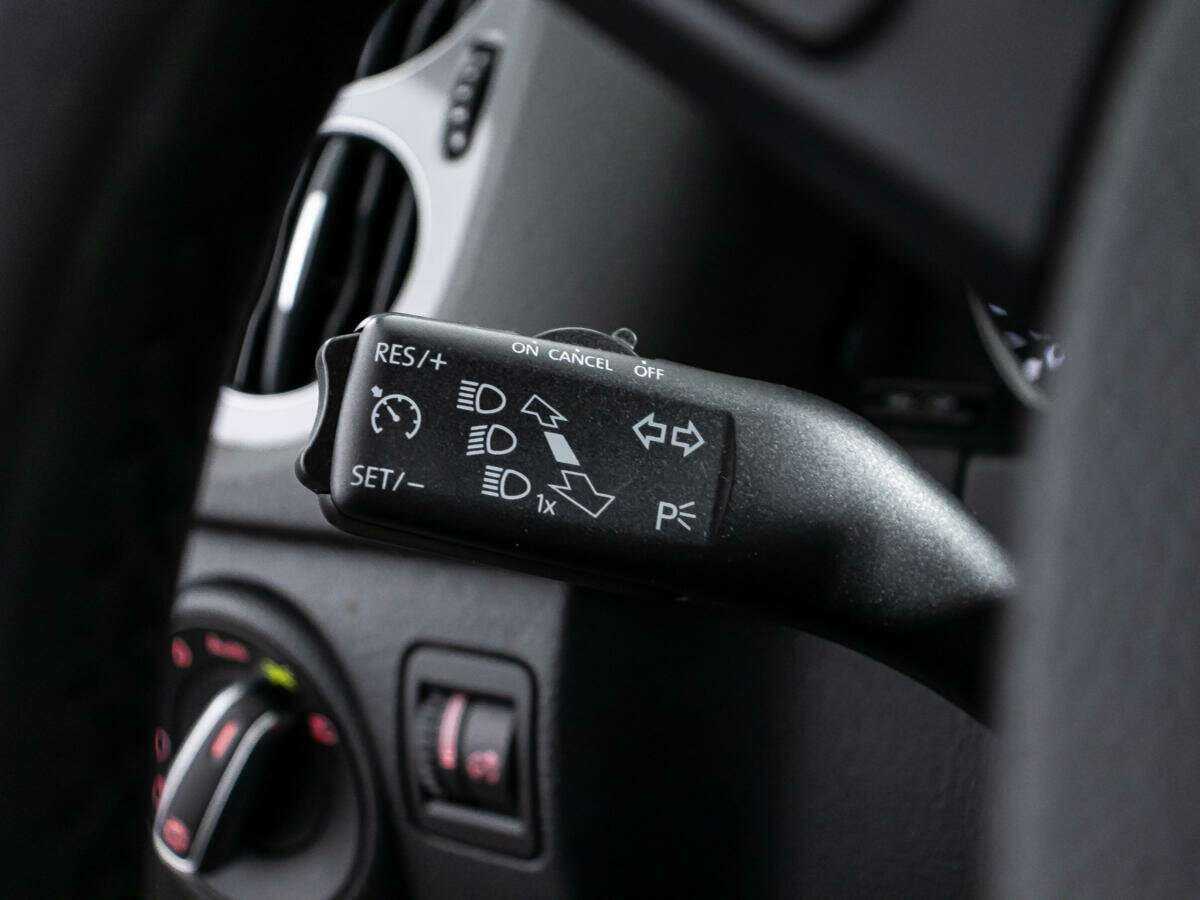 Volkswagen Tiguan, 2015 Фото №19