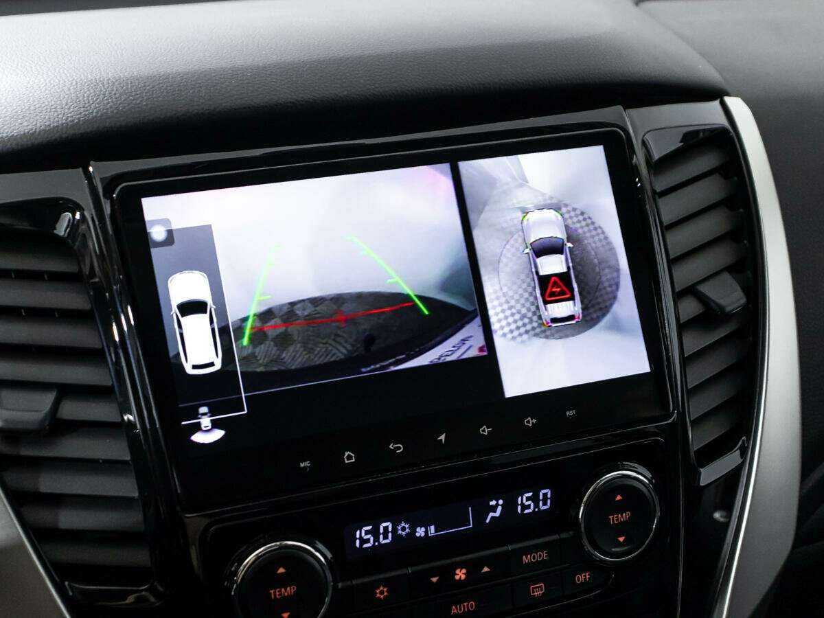 Mitsubishi Pajero Sport, 2020 Фото №15