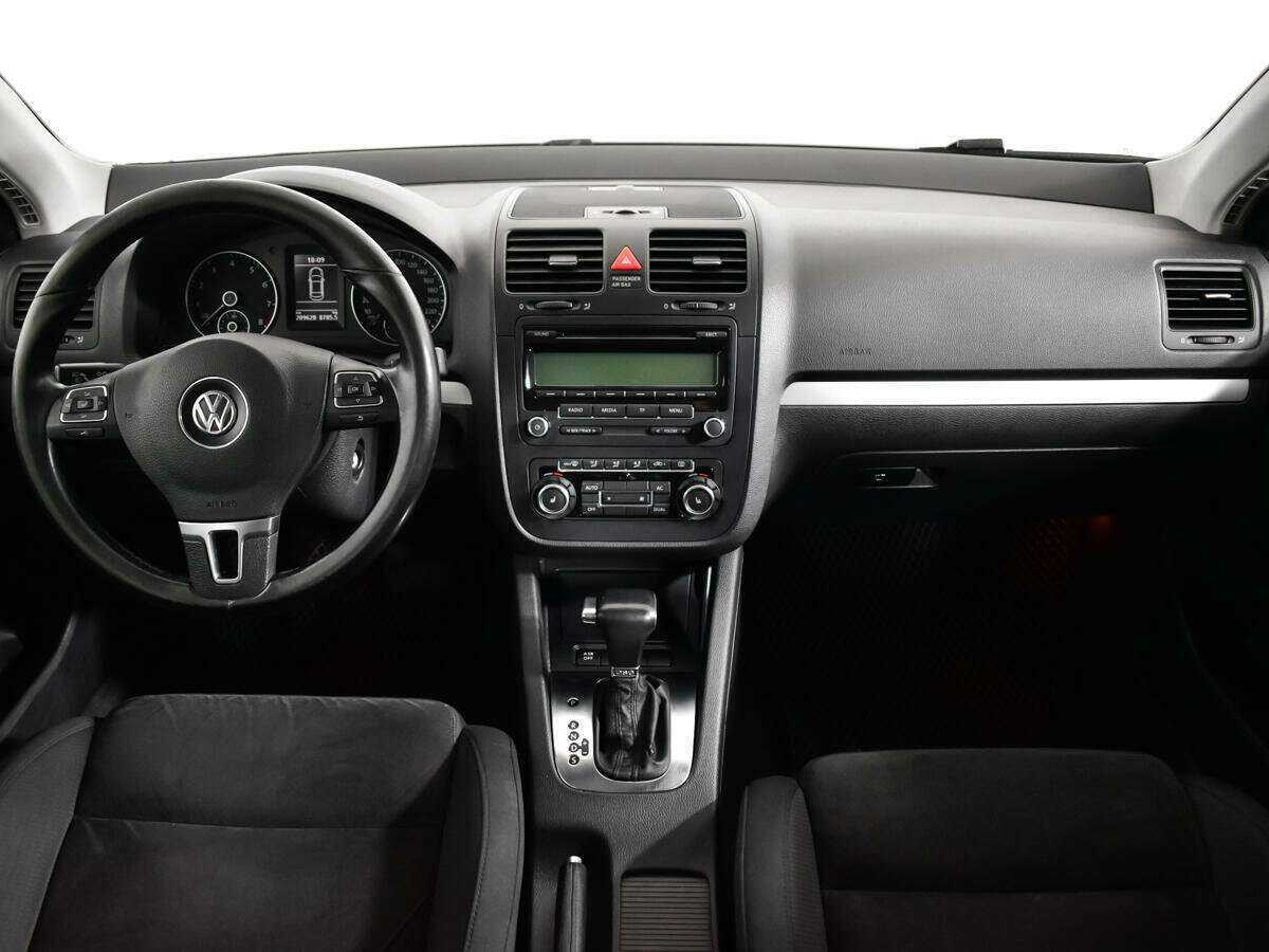 Volkswagen Jetta, 2010 Фото №12