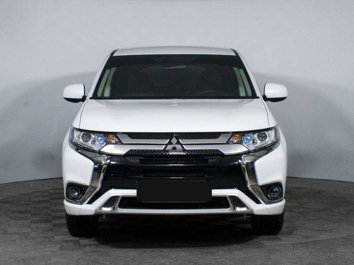 Mitsubishi Outlander, 2022 - 19 447 км. | Фото №2