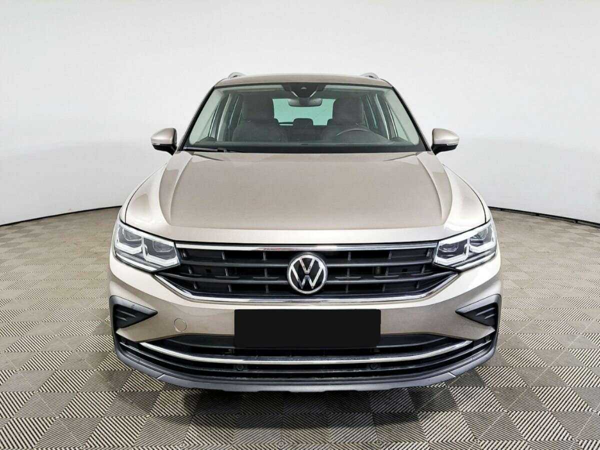 Volkswagen Tiguan, 2021 - 35 000 км. | Фото №2