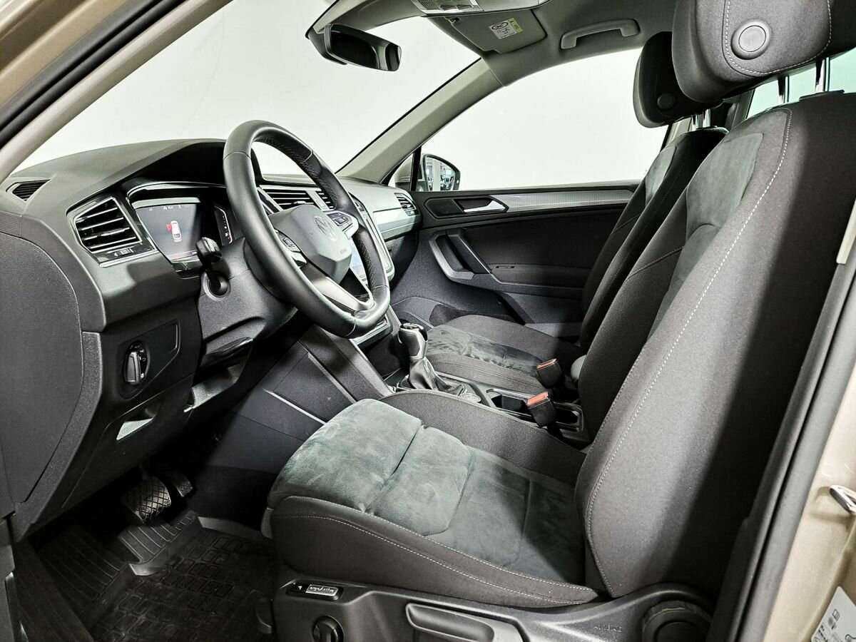 Volkswagen Tiguan, 2021 Фото №14