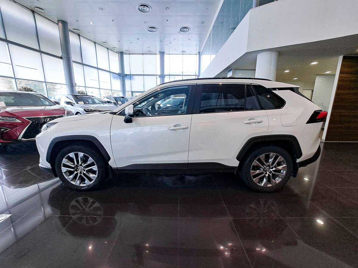Toyota RAV4, 2021 Фото №8