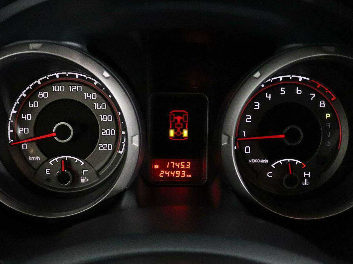 Mitsubishi Pajero, 2019 Фото №14