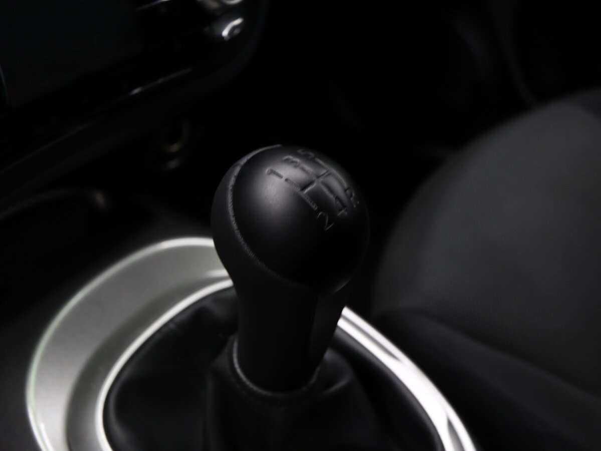 Nissan Juke, 2011 Фото №13