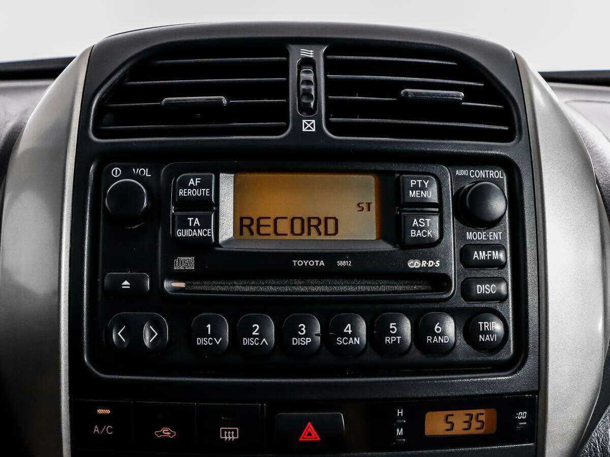 Toyota RAV4, 2005 Фото №12