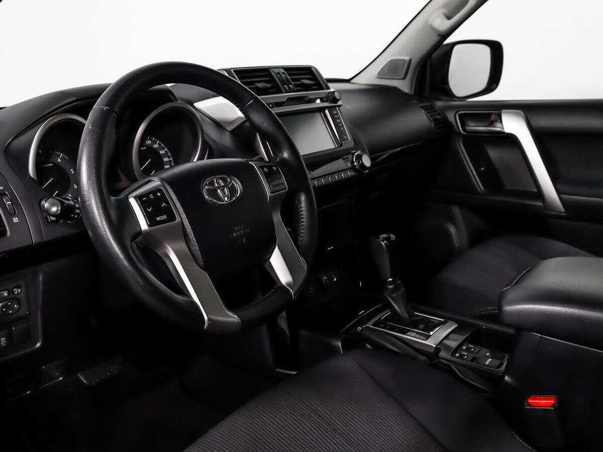 Toyota Land Cruiser Prado, 2015 - 61 200 км. | Фото №7