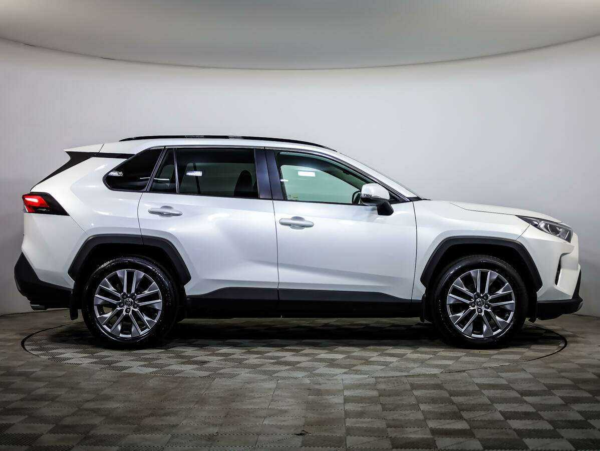 Toyota RAV4, 2021 - 60 877 км. | Фото №3