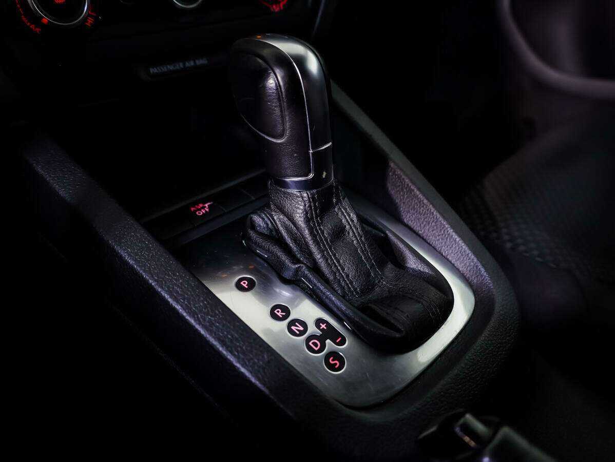 Volkswagen Jetta, 2014 Фото №14