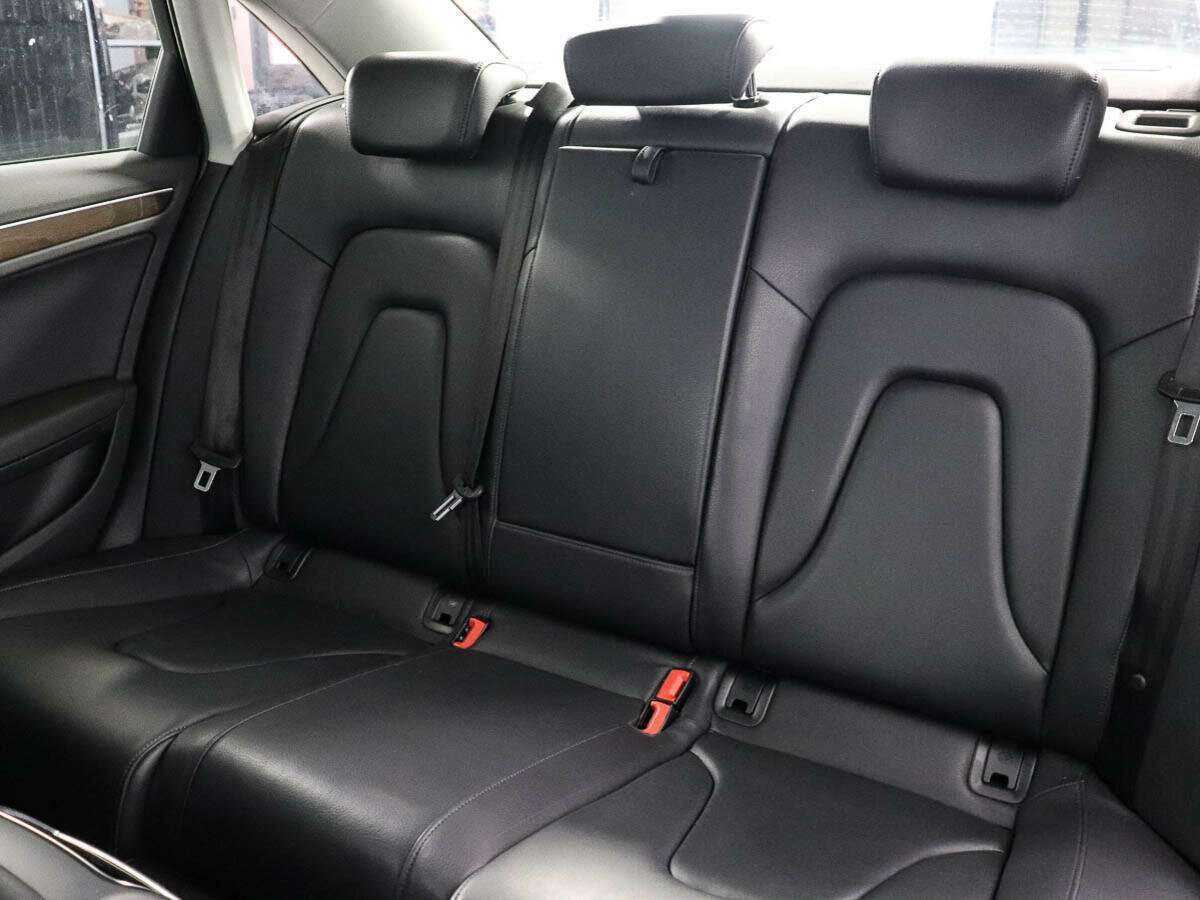 Audi A4, 2015 Фото №11