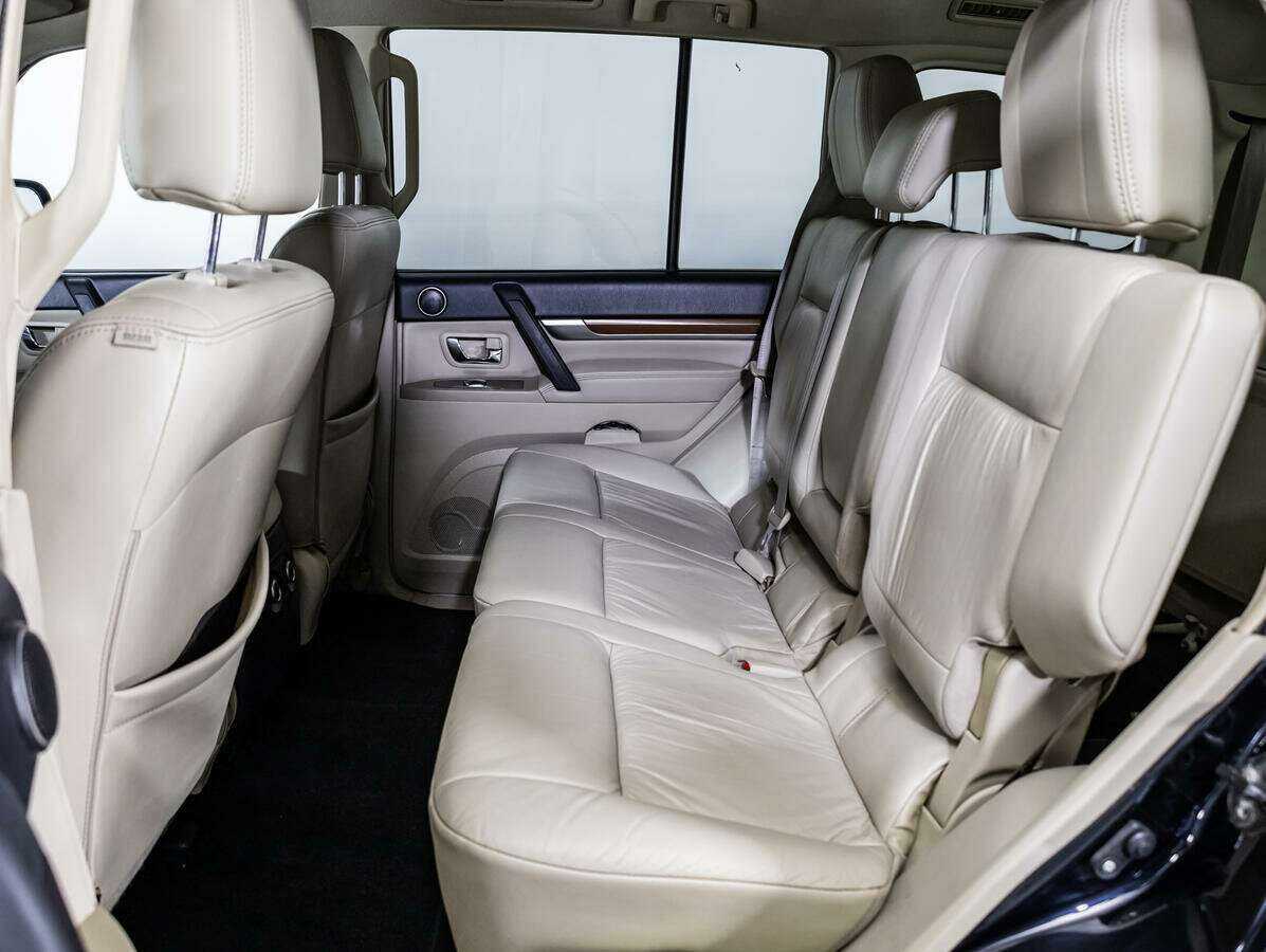 Mitsubishi Pajero, 2008 Фото №10