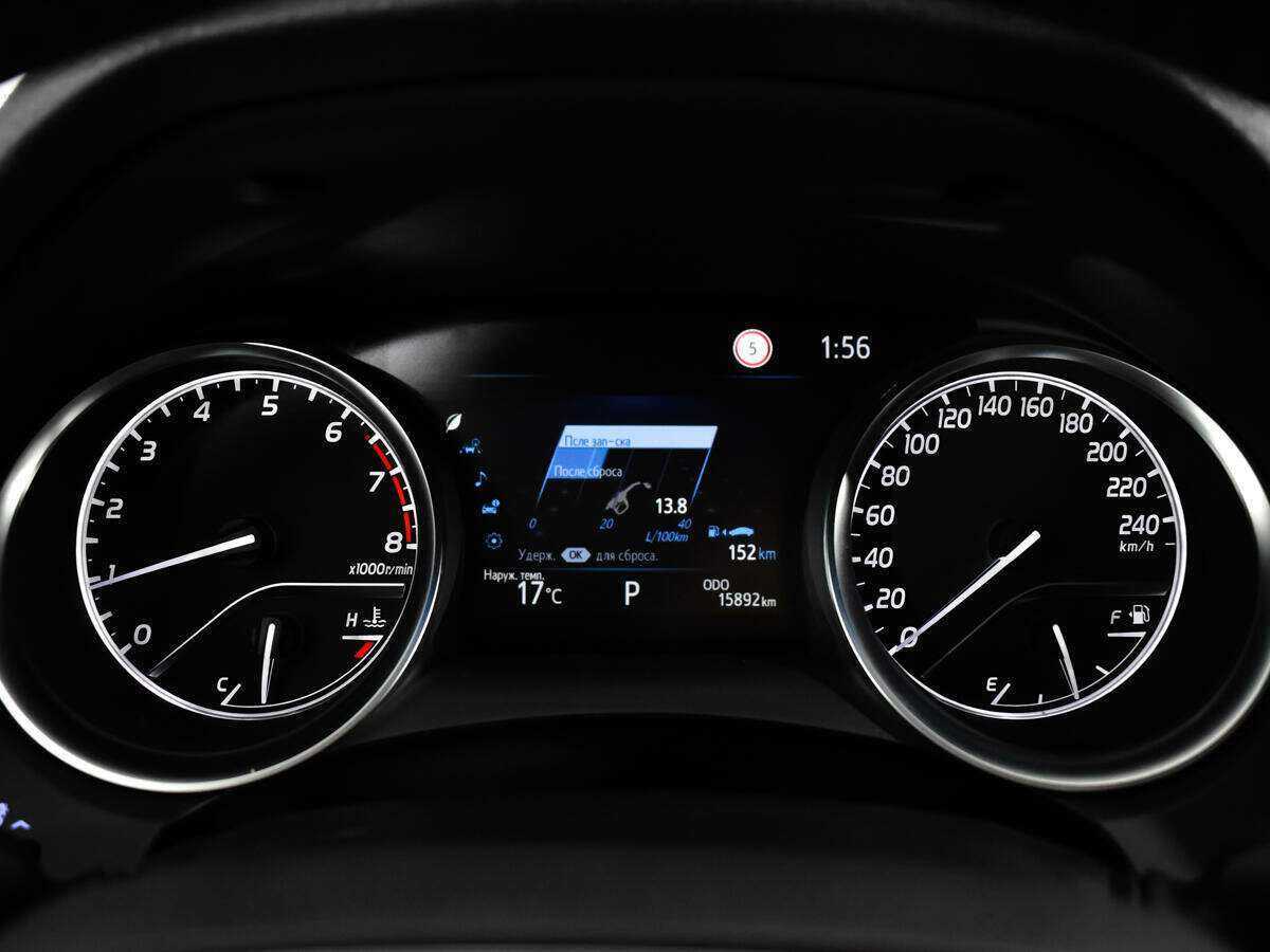 Toyota Camry, 2020 Фото №11