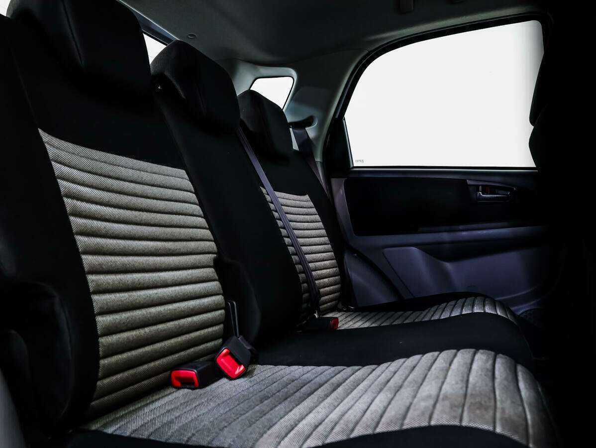 Suzuki SX4, 2011 Фото №11