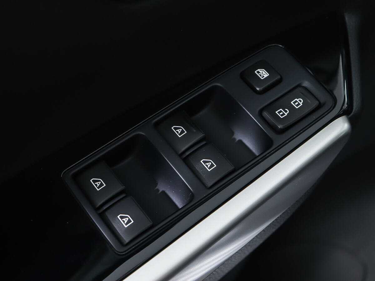 Mitsubishi Pajero Sport, 2021 Фото №12