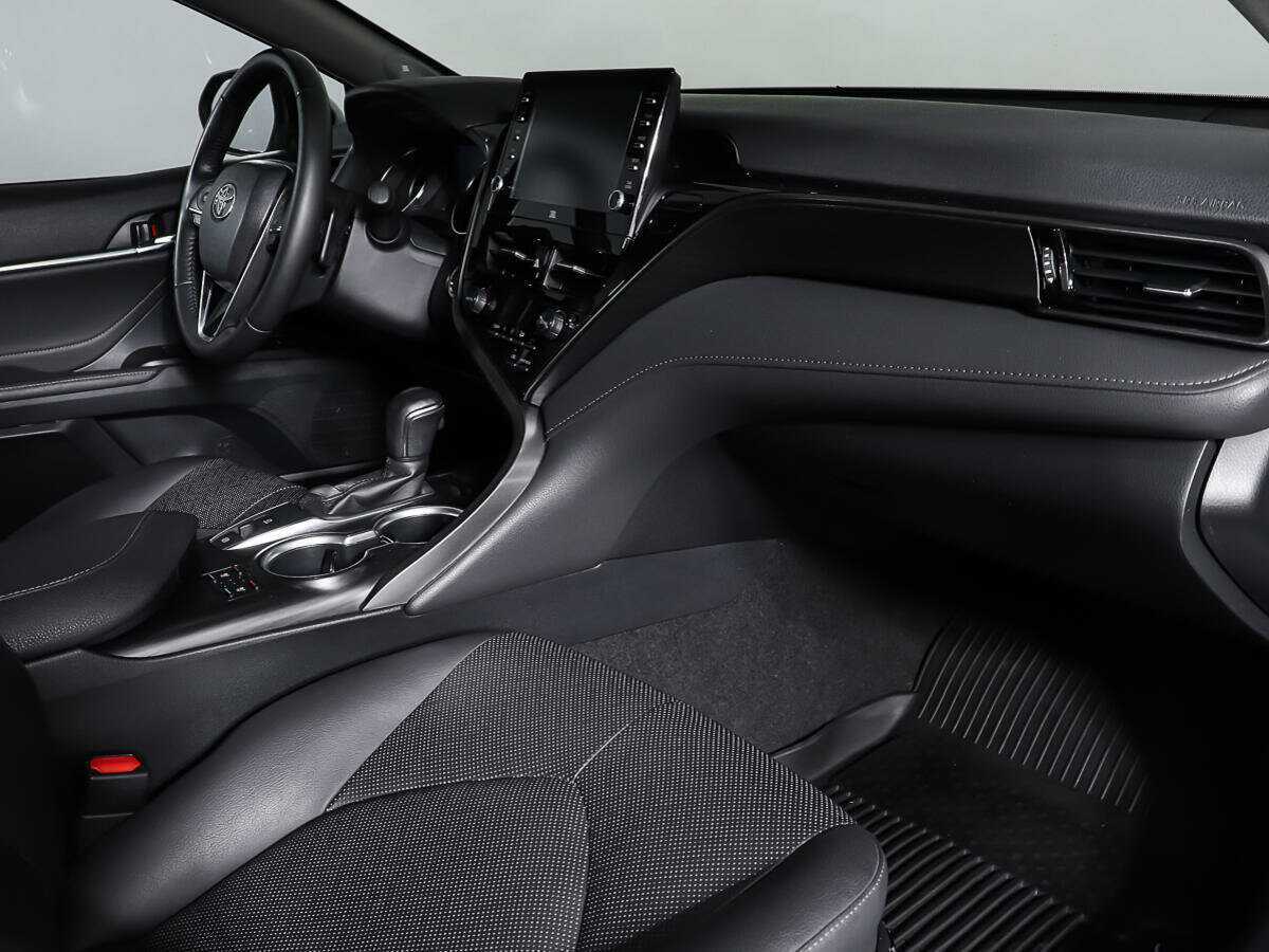 Toyota Camry, 2022 Фото №9