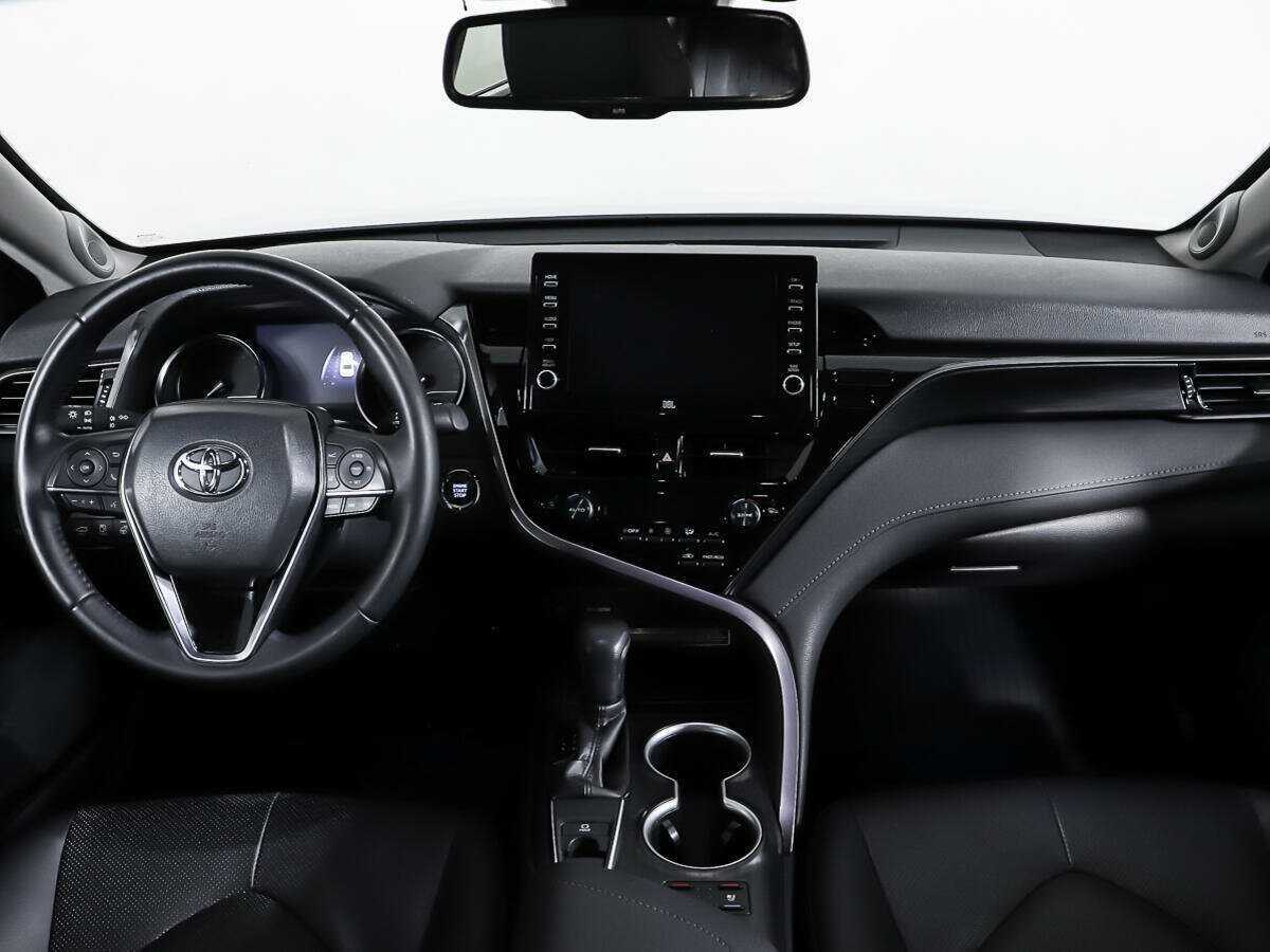 Toyota Camry, 2022 Фото №11