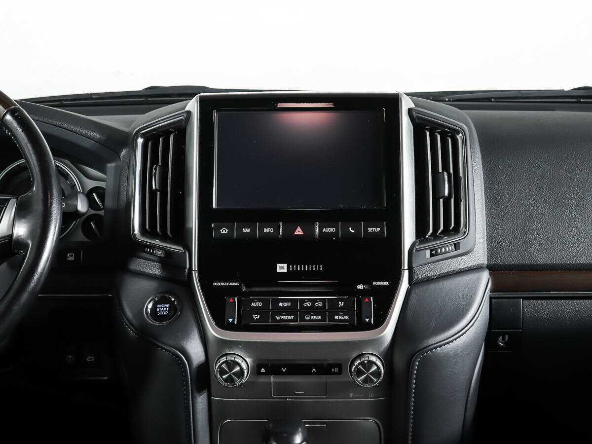 Toyota Land Cruiser, 2019 Фото №12