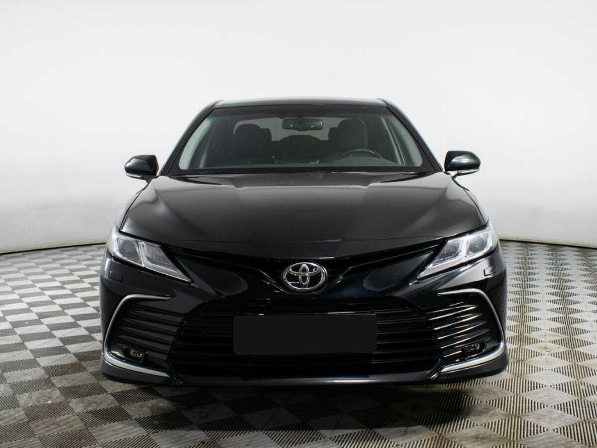 Toyota Camry, 2021 - 51 080 км. | Фото №2