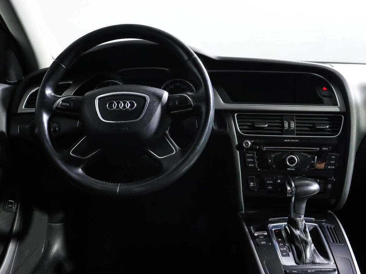 Audi A4, 2013 Фото №10