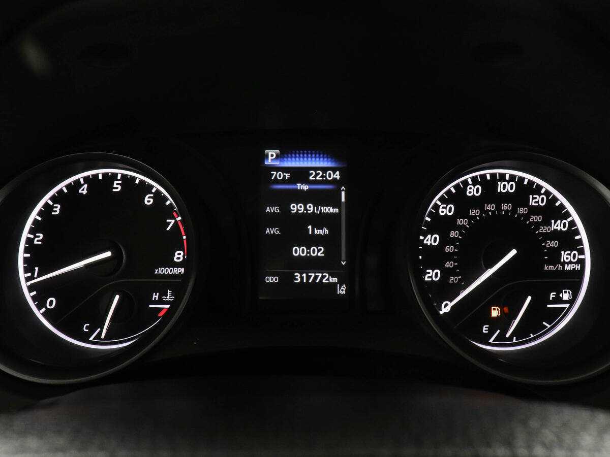 Toyota Camry, 2022 Фото №11