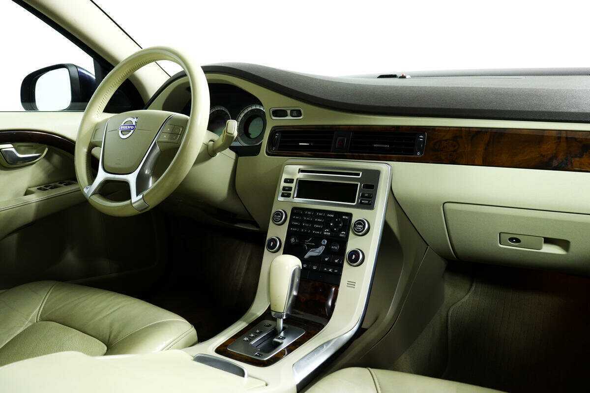 Volvo S80, 2010 Фото №9